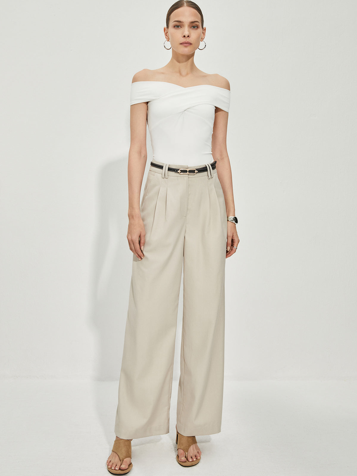 Elegante T-skjorter med bare skuldre