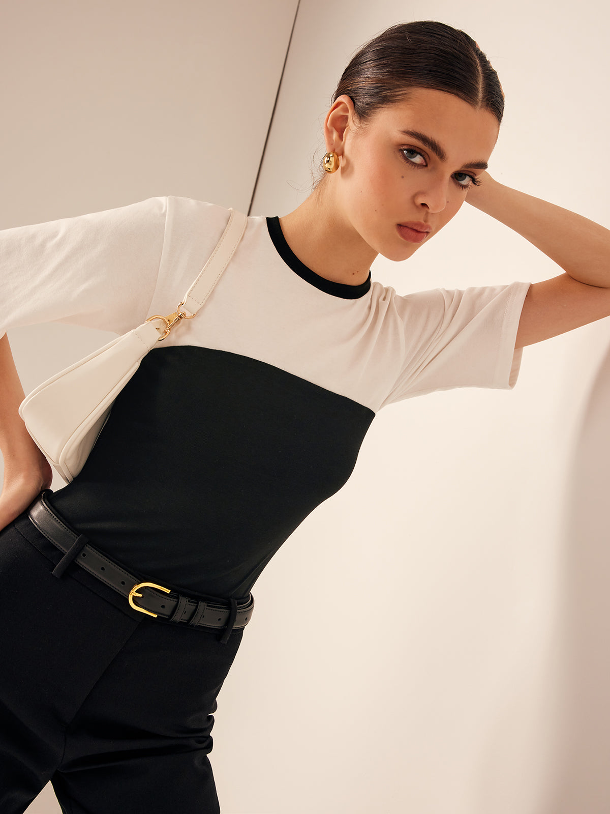 Tvåfärgad stretchig jersey-t-shirt
