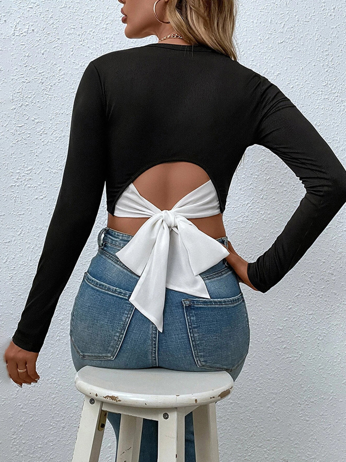 Tie Beck Skinny Crop T-shirt
