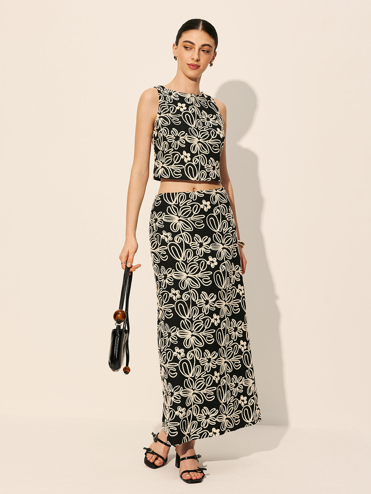 Embroidered Floral Split Skirt