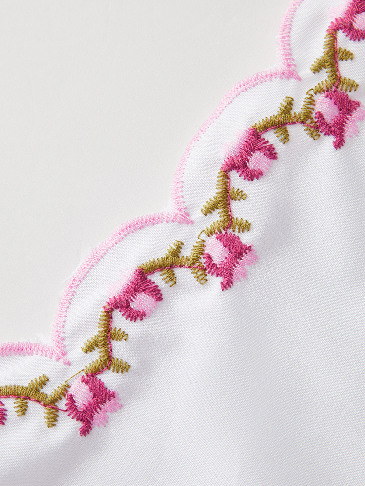 Embroidered Scallop Trim Puff Sleeve Bow Blouse