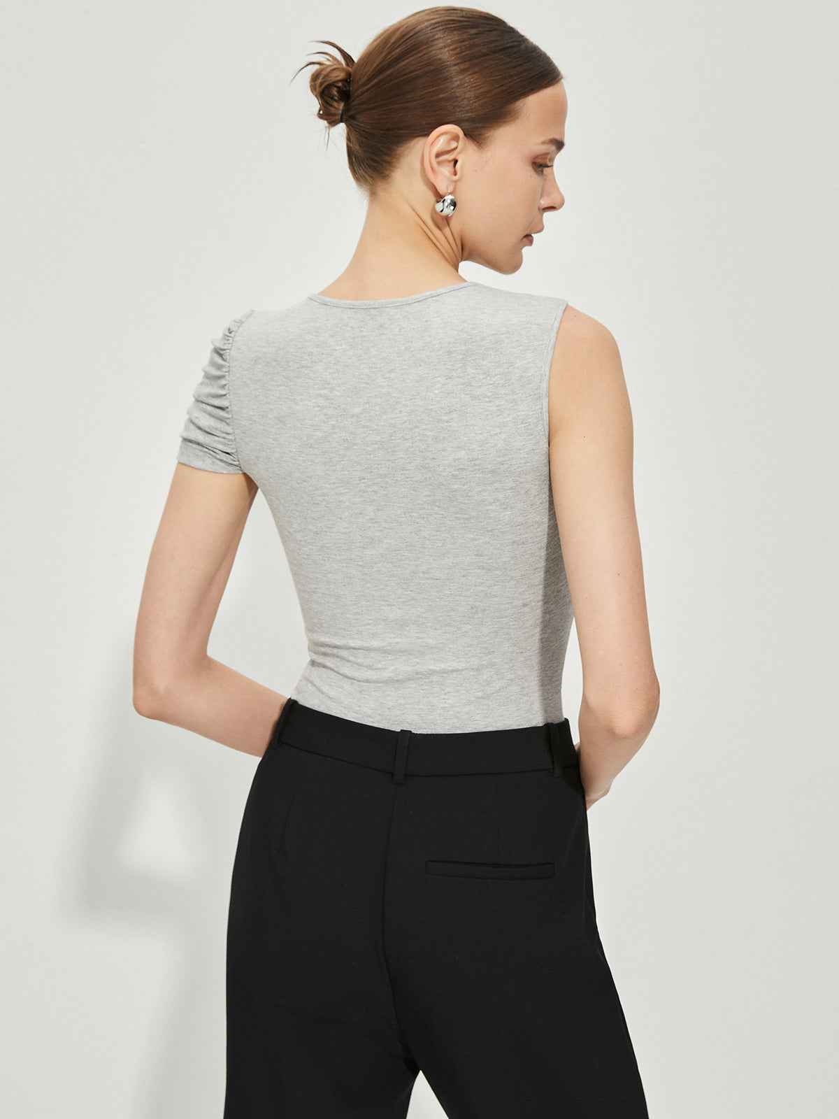 Asymmetrisk plissert smal tanktopp 