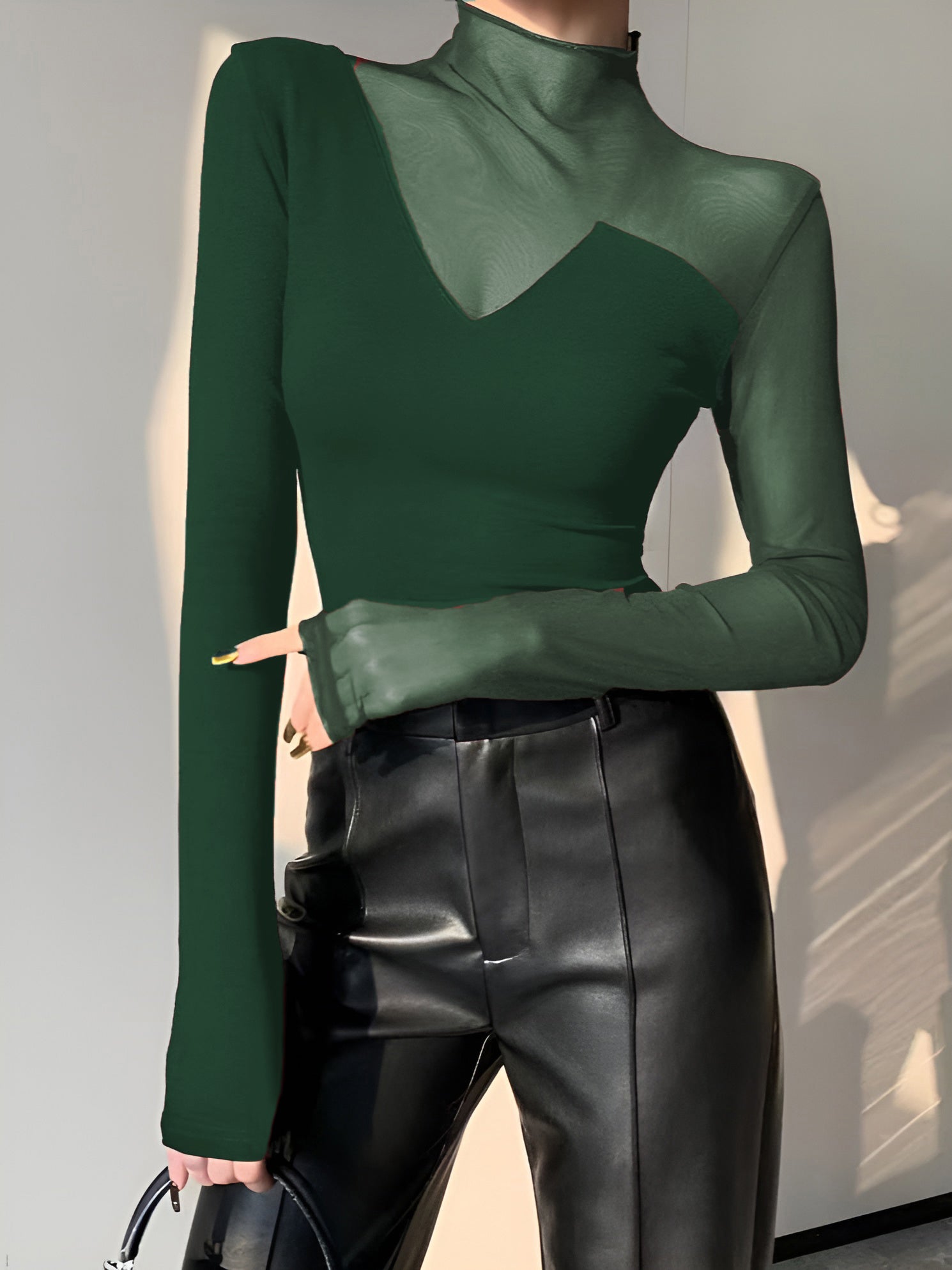 Asymmetrisk t-shirt med skir meshpanel 
